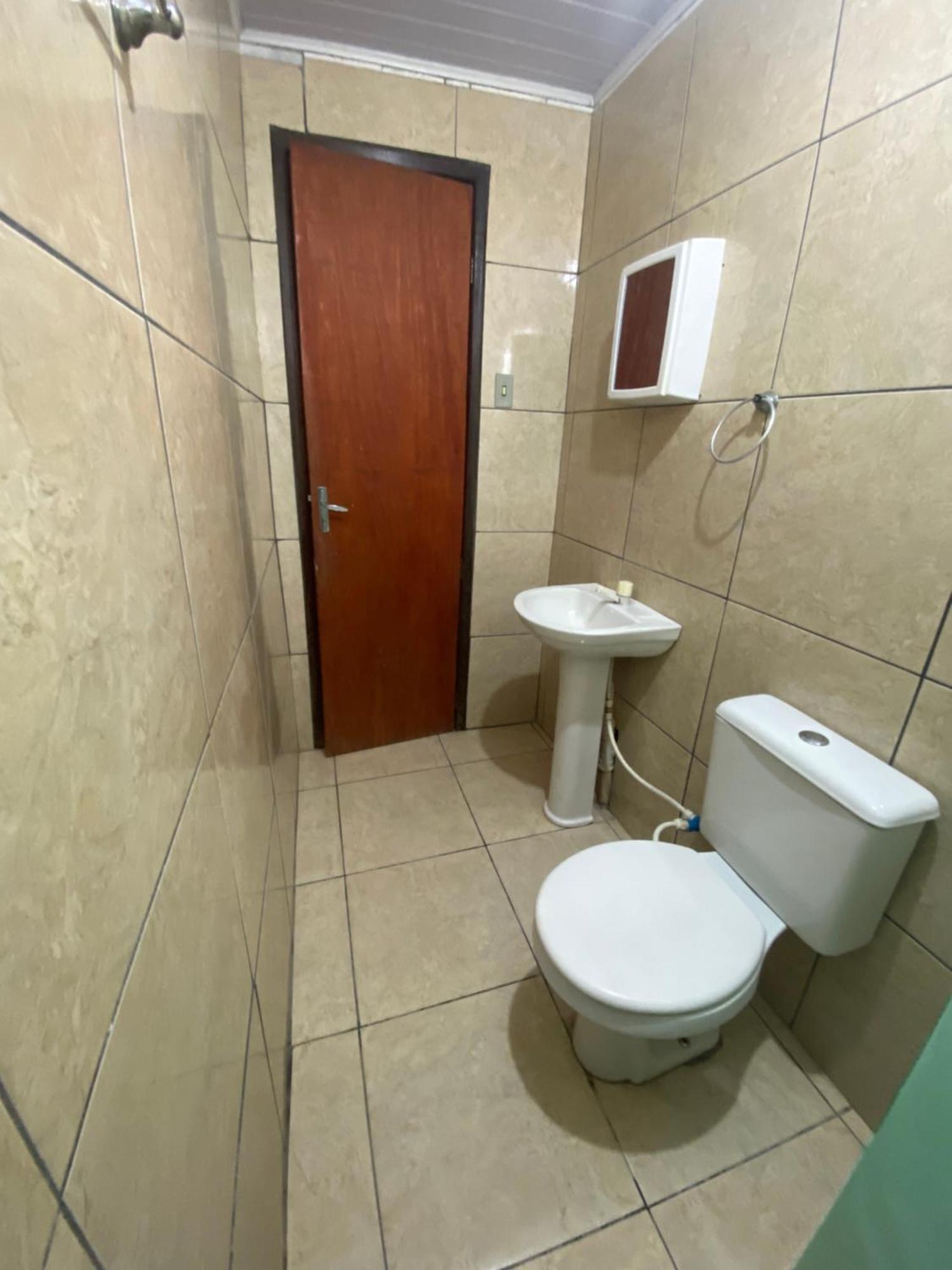 Dorm Room 5-6 People Shared Bathroom Outside Room ダブリン エクステリア 写真